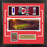 Load image into Gallery viewer, Kansas City Chiefs Replica Super Bowl Tickets & LTD Gold Refractor Card