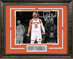 Load image into Gallery viewer, Jalen Brunson - New York Knicks - Spotlight with Facsimile Signature