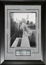 Load image into Gallery viewer, Marilyn Monroe - On The Rooftop