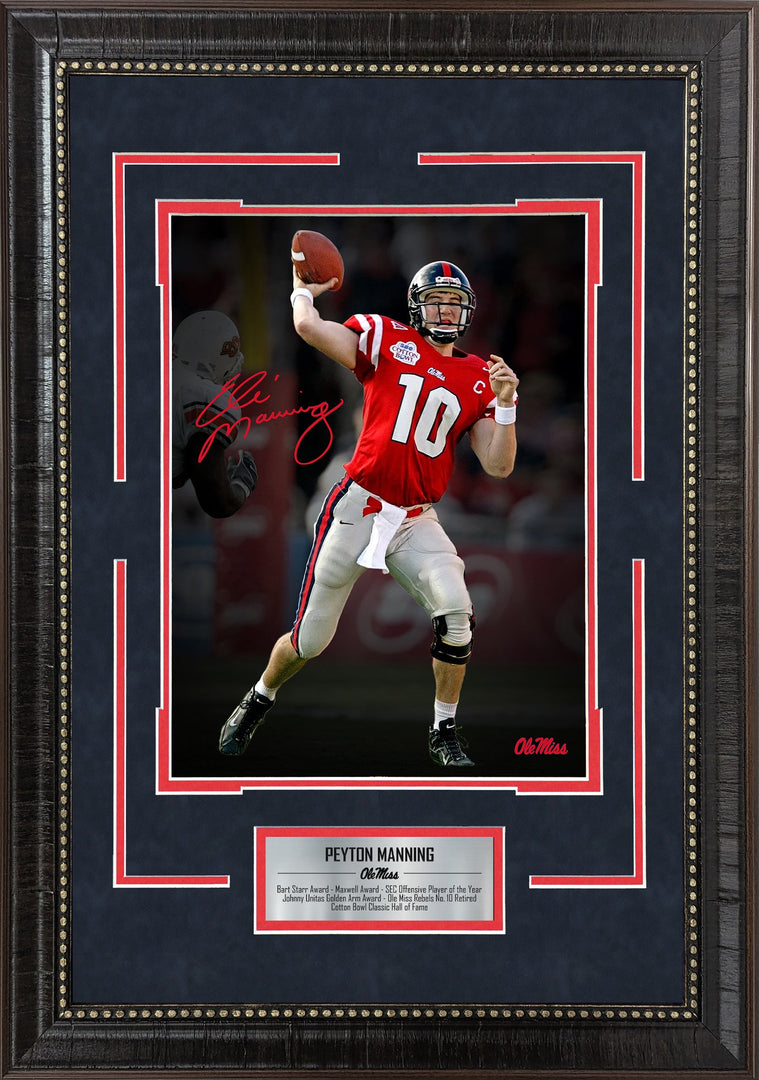 Eli Manning - Ole Miss Spotlight with Facsimile Signature