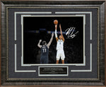 Load image into Gallery viewer, Victor Wembanyama Spotlight with Facsimile Signature