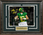 Load image into Gallery viewer, Bo Nix - Oregon Ducks - Spotlight with Facsimile Signature