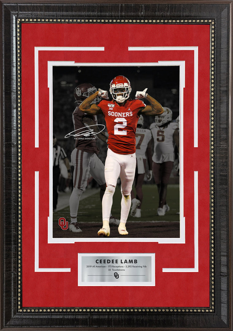 CeeDee Lamb - Oklahoma Sooners - Spotlight with Facsimile Signature