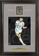 Load image into Gallery viewer, Lionel Messi 800th Career Goal - LTD Gold Refractor Card
