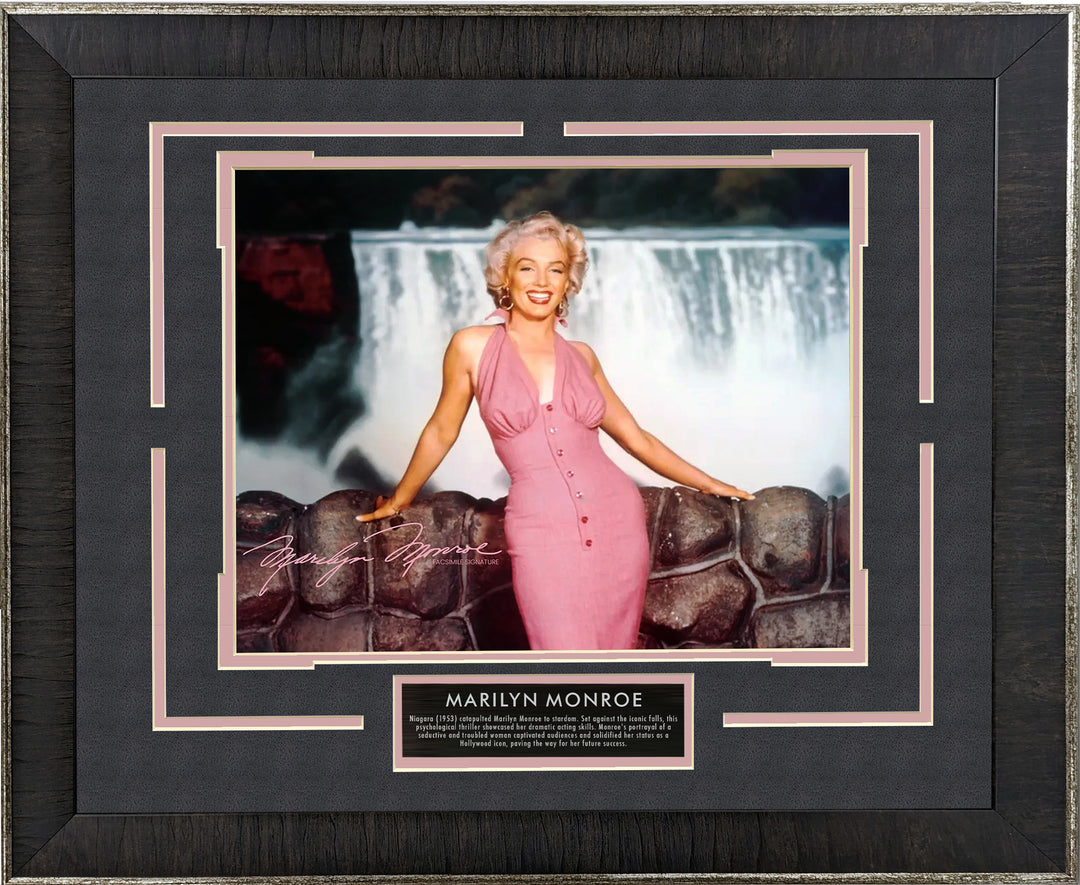 Marilyn Monroe - Niagara with Facsimile Signature