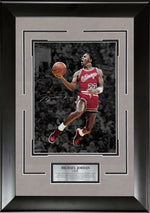 Load image into Gallery viewer, Michael Jordan - Chicago Bulls - 1984 Spotlight with Facsimile Signature
