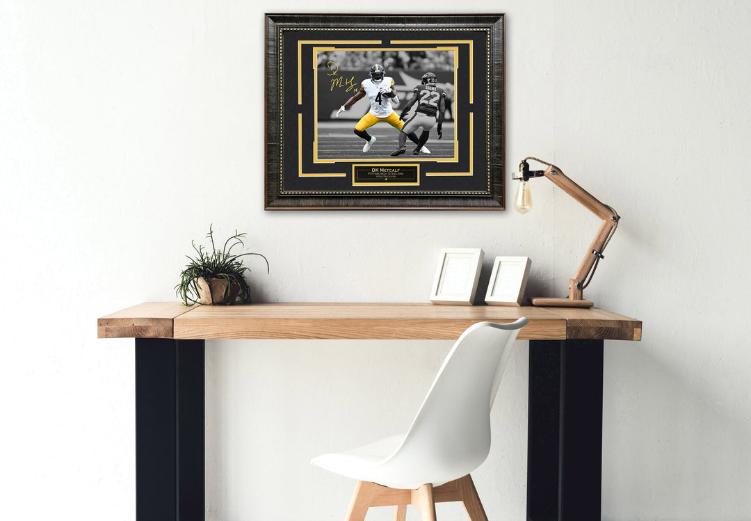DK Metcalf - Pittsburgh Steelers - Spotlight with Facsimile Signature