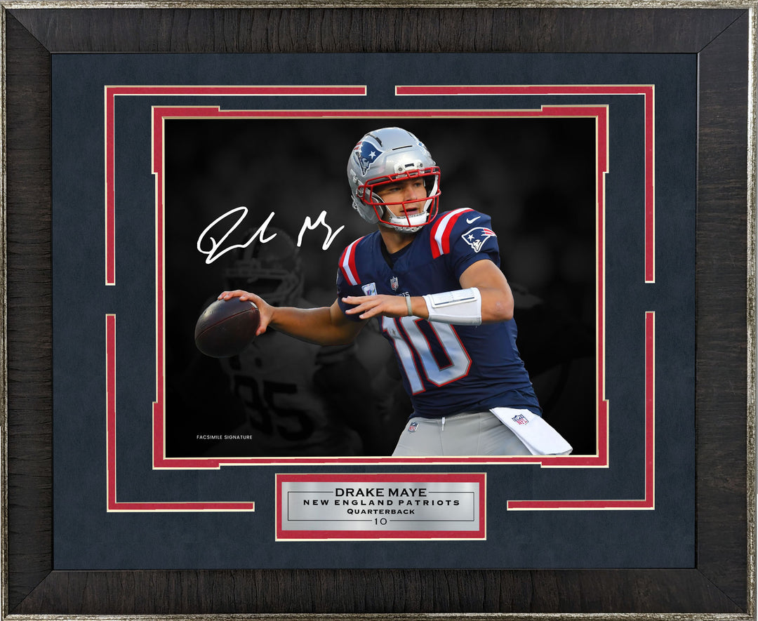 Drake Maye - New England Patriots - Spotlight with Facsimile Signature