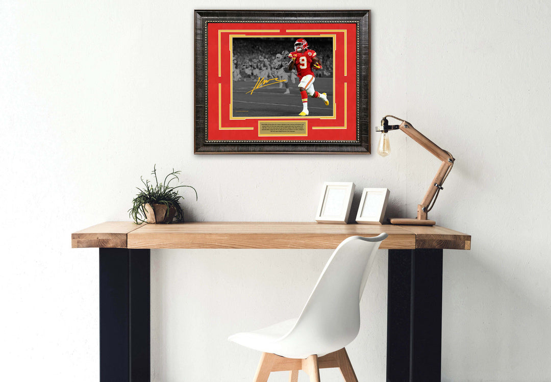 Kenneth Walker III - Kansas City Chiefs - Spotlight with Facsimile Signature