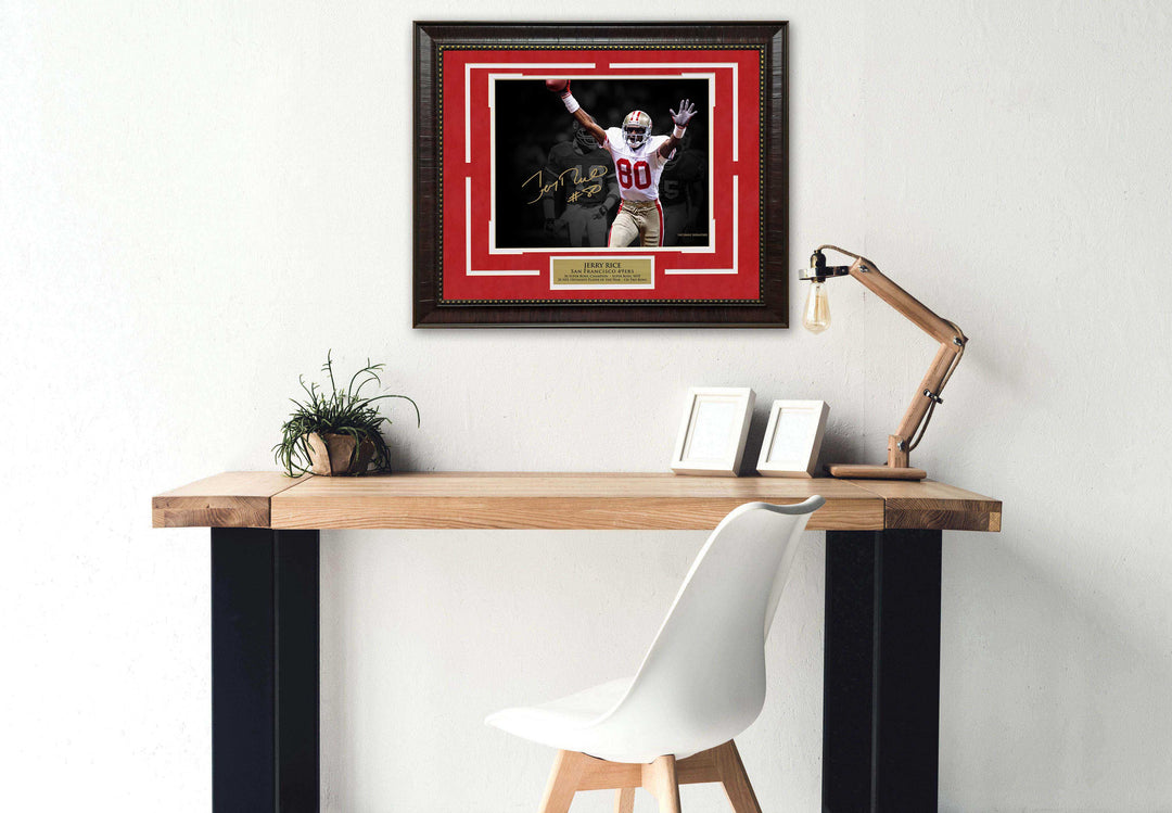 Jerry Rice - San Francisco 49ers - Spotlight with Facsimile Signature