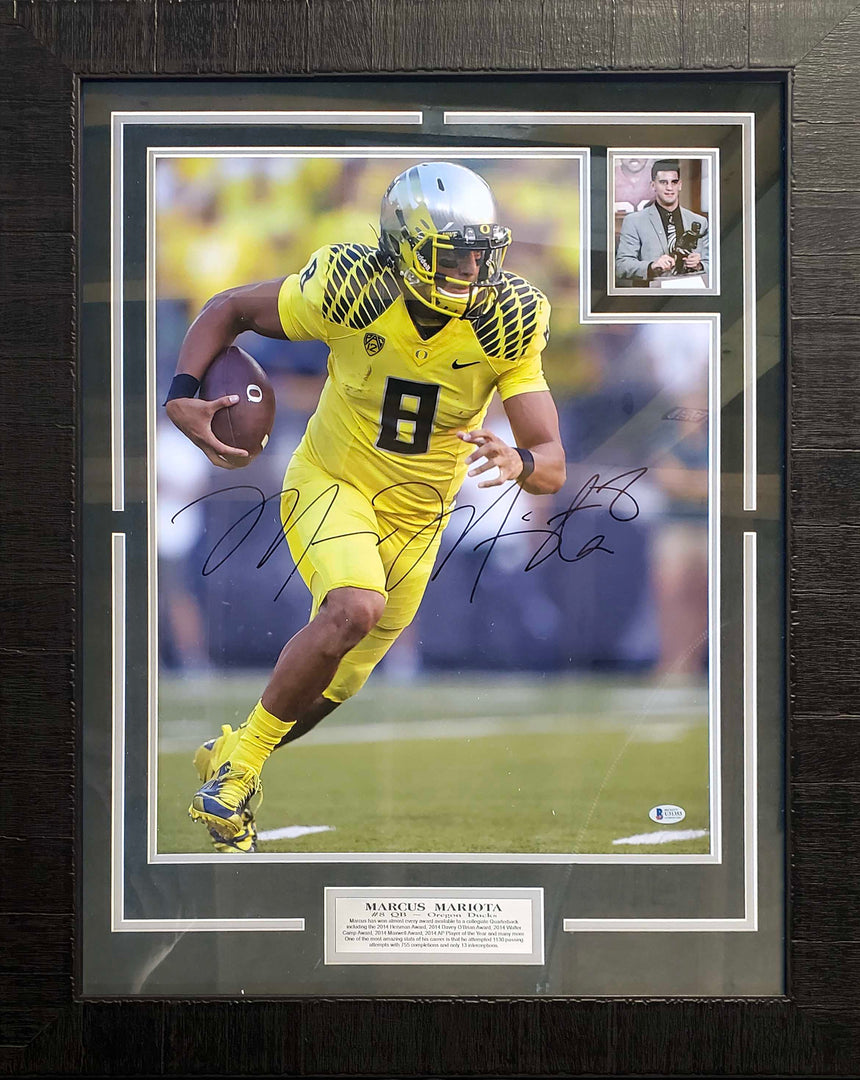 Marcus Mariota - Oregon Ducks - Autographed Framed Photo