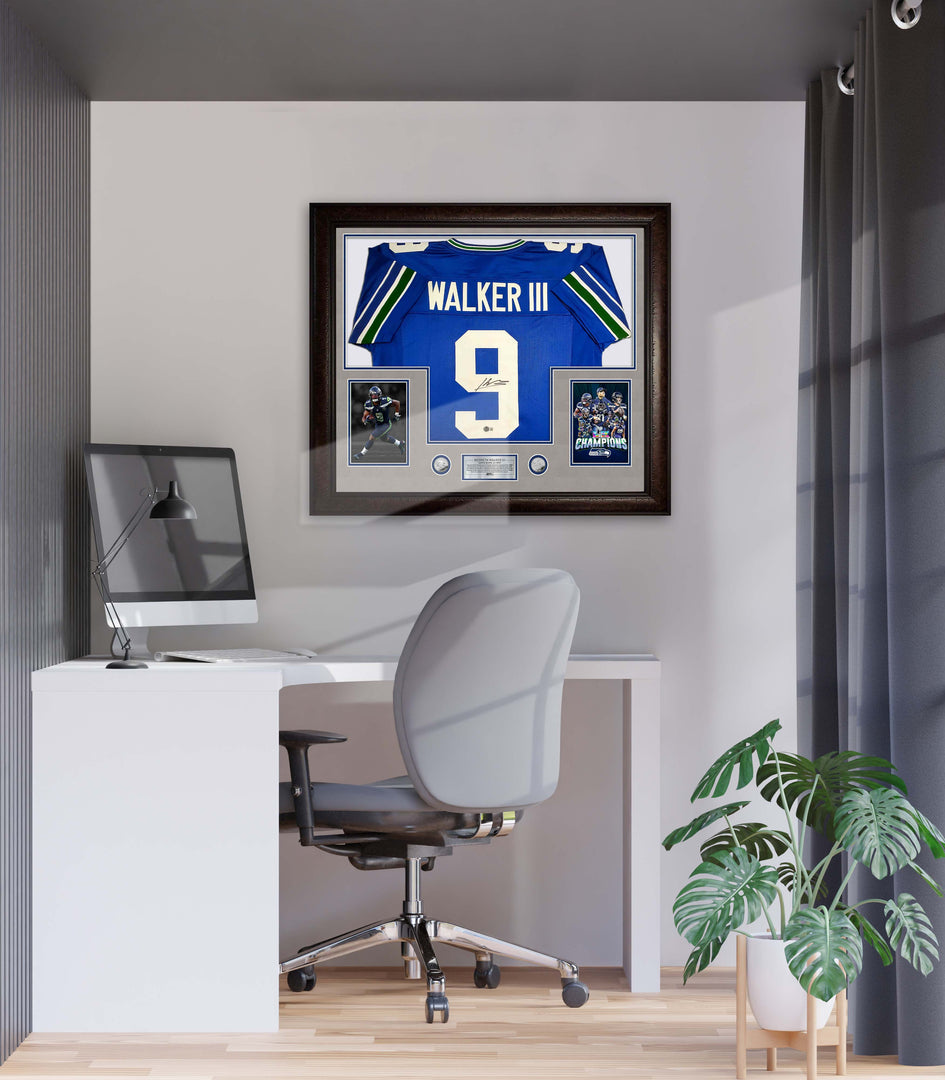 Kenneth Walker - Seattle Seahawks - Autographed Jersey with Commemorative Coins