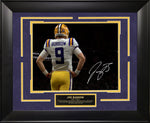 Load image into Gallery viewer, Joe Burrow - LSU - Spotlight with Facsimile Signature
