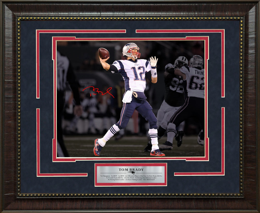 Tom Brady Spotlight with Facsimile Signature