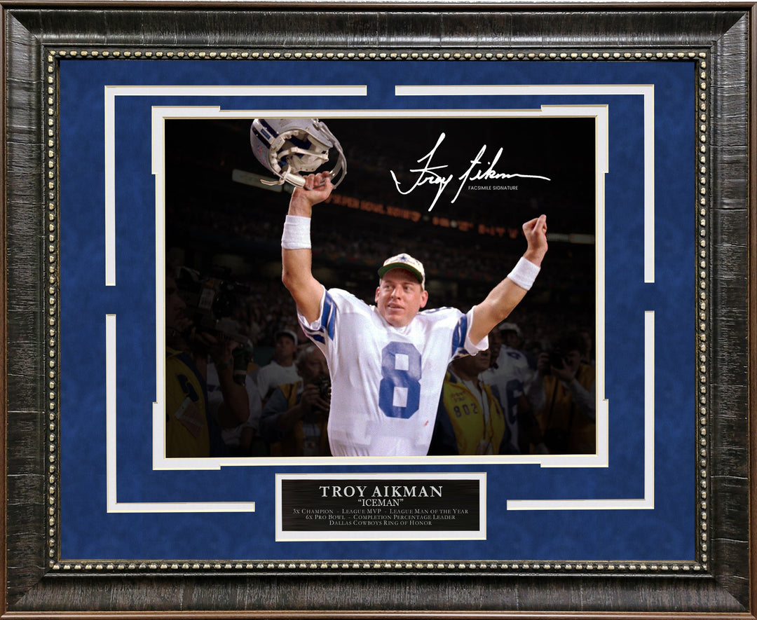 Troy Aikman Spotlight with Facsimile Signature