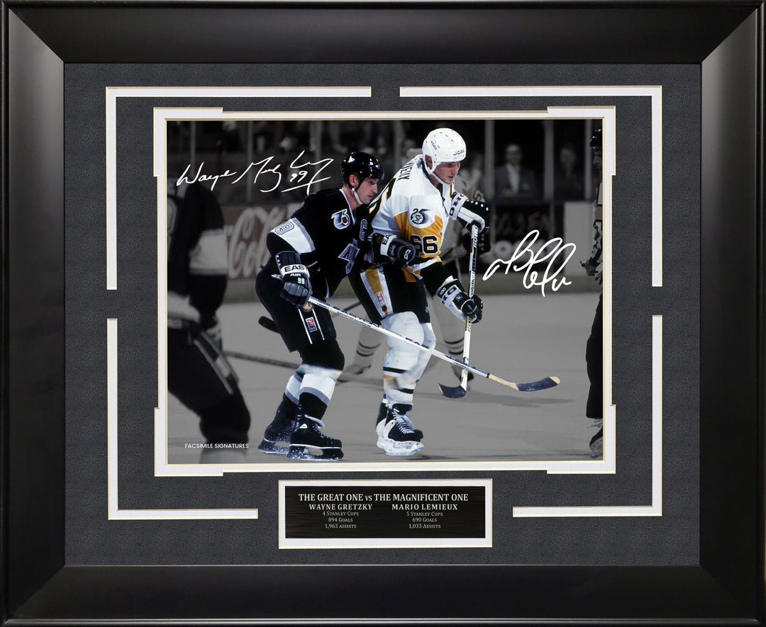 Wayne Gretzky vs. Mario Lemieux Spotlight with Facsimile Signature